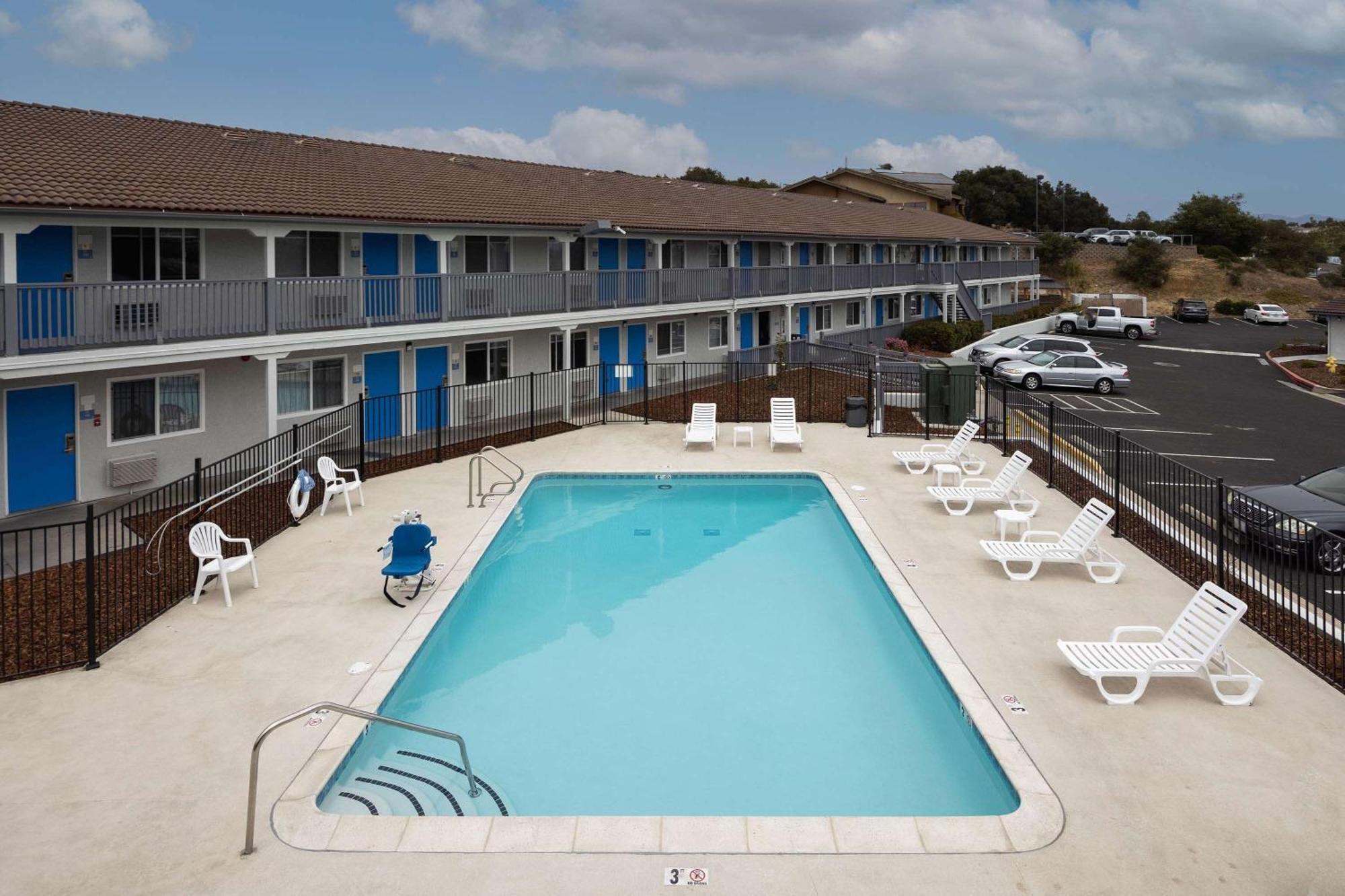 Days Inn By Wyndham Arroyo Grande Pismo Beach المظهر الخارجي الصورة