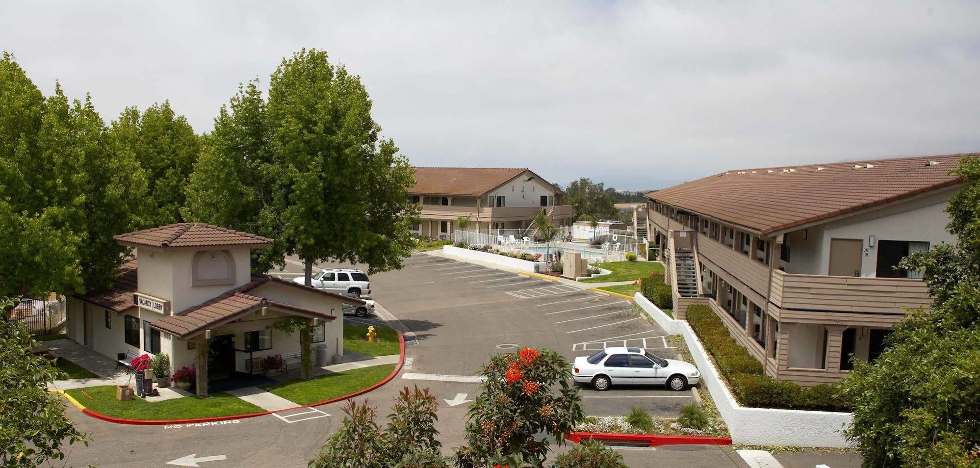 Days Inn By Wyndham Arroyo Grande Pismo Beach المظهر الخارجي الصورة